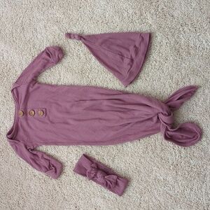 Caden Lane Bamboo Waffle Knot Gown, headband, & Hat Set